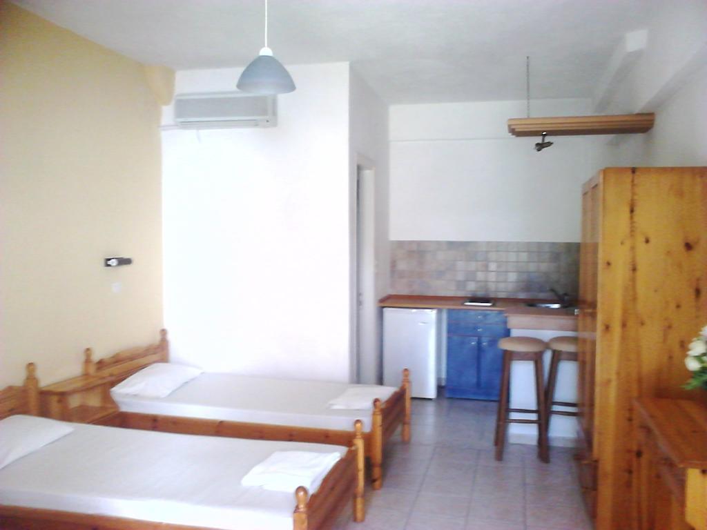 Hebes Studios Κάβος Δωμάτιο φωτογραφία